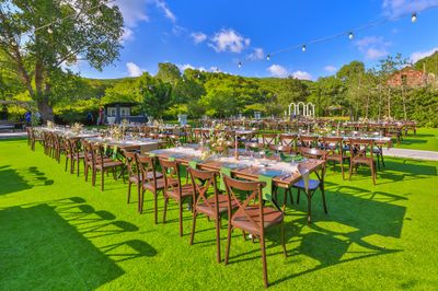 Adess Hotel