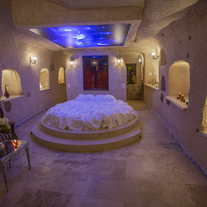 Karlık Cave Suite