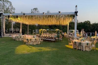 Riva's Club Well Garden