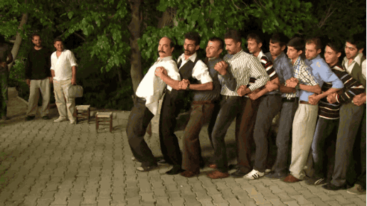 bir düğünün i̇ç dinamikleri!