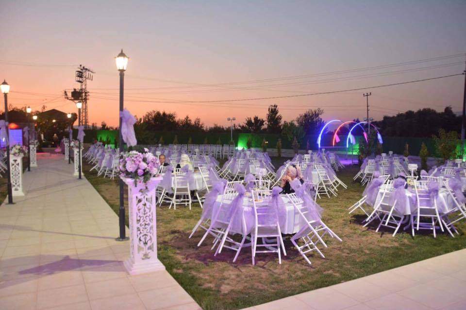 gümüş garden kır düğünü