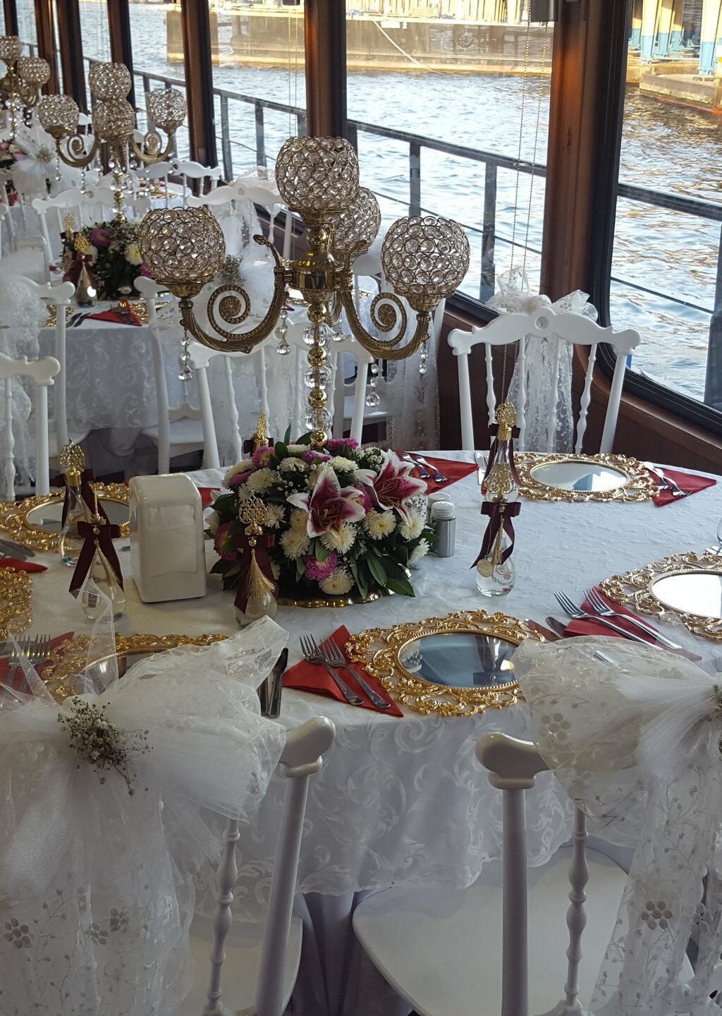 boğazda organizasyon