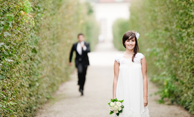 Bizim için evlilik kırmızı pasaport demekti.