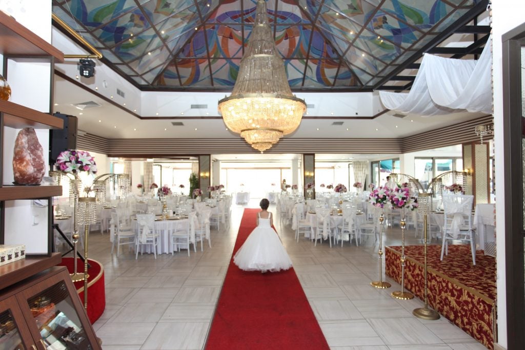 uygun fiyatlı yemekli avrupa yakası düğün mekanları