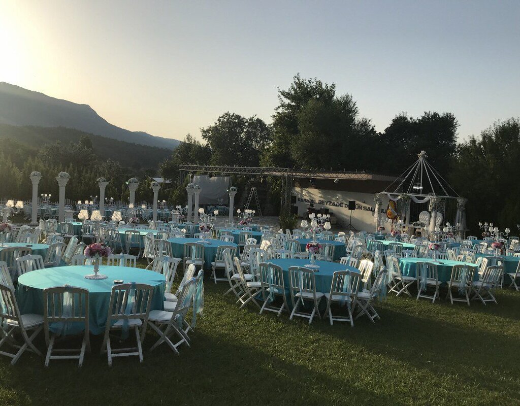 karabel beyzade restaurant ve kır düğünü