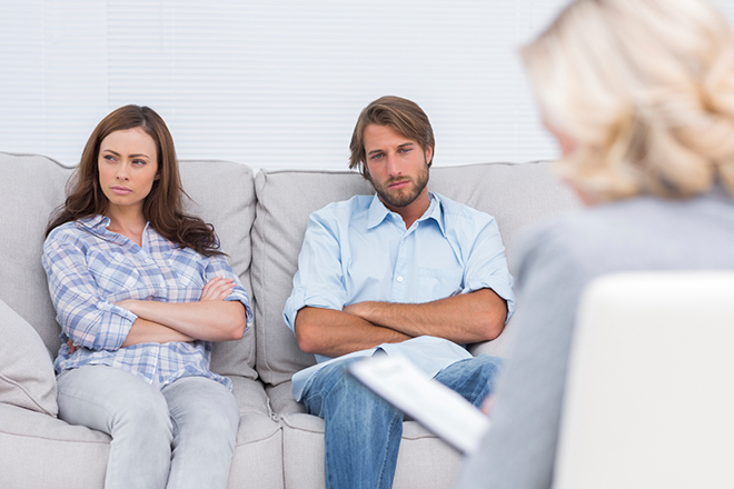 anneciğim bu koltukta siz mi oturacaksınız