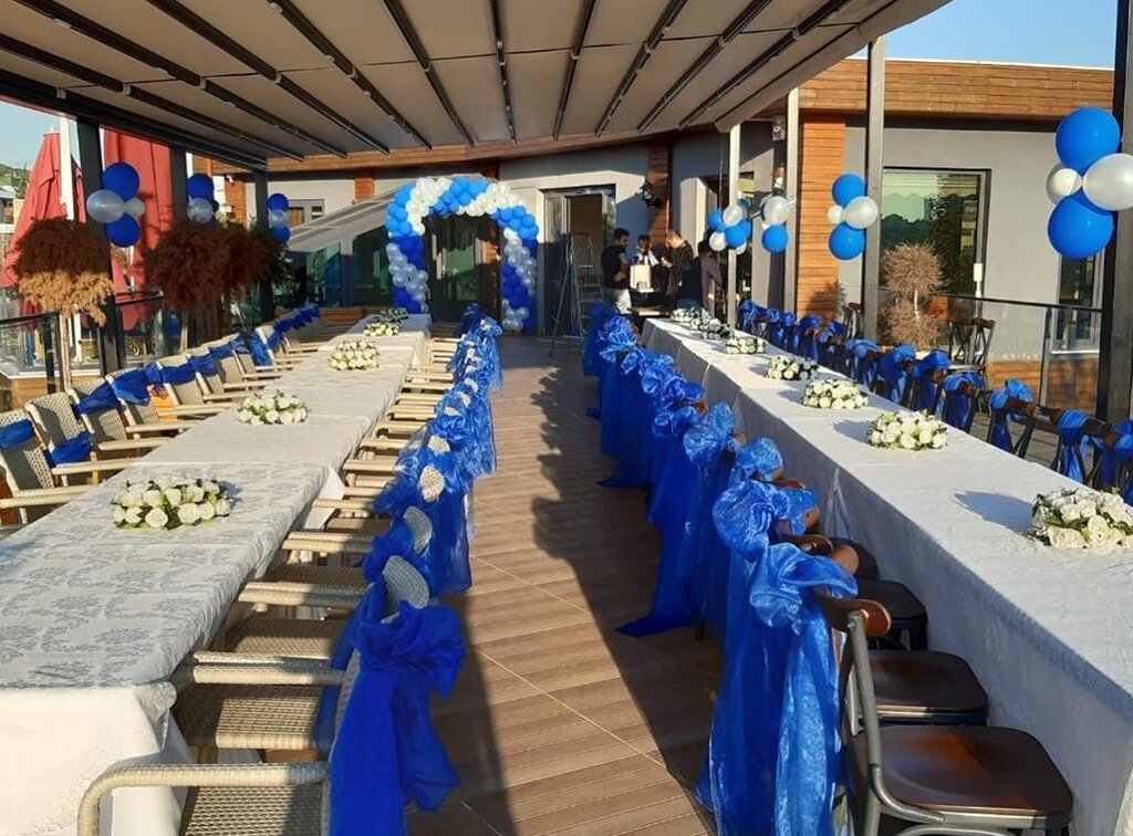 i̇spinoz restaurant & cafe