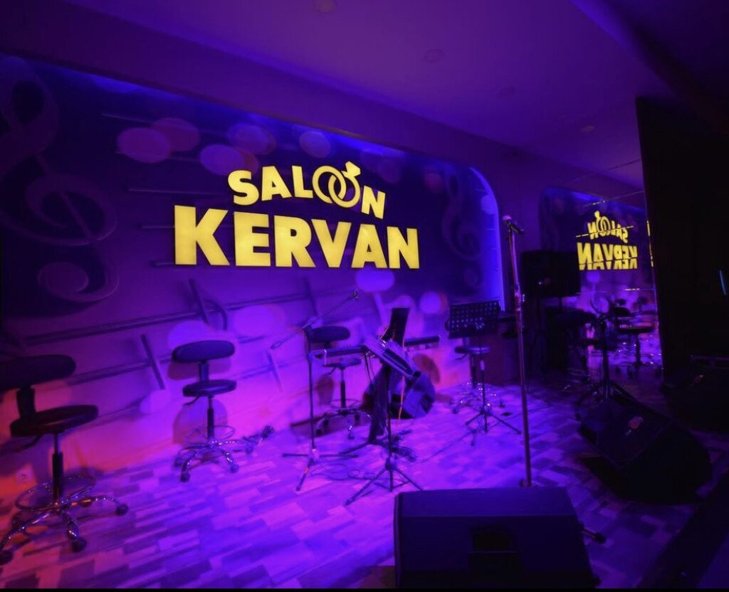 saloon kervan