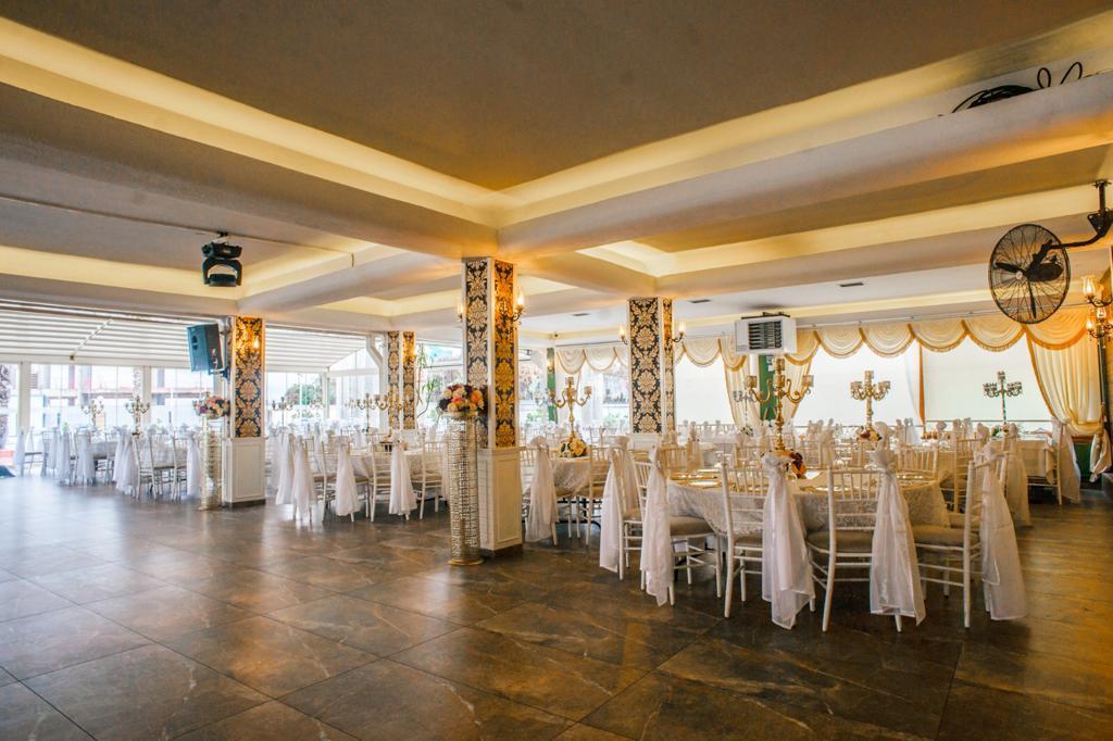 adli-restaurant_bdK2tA8K