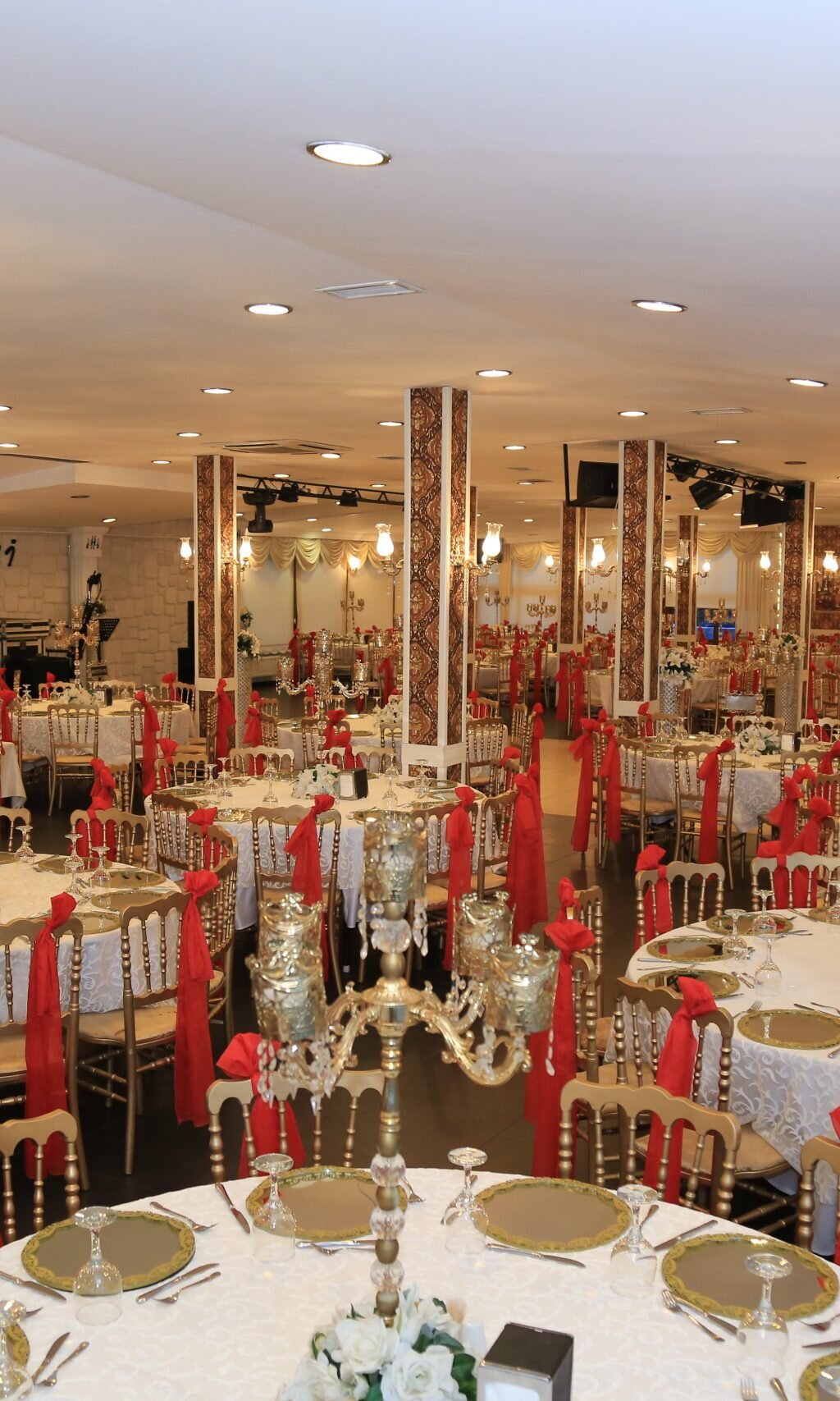 adli-restaurant_xo5s9HT5