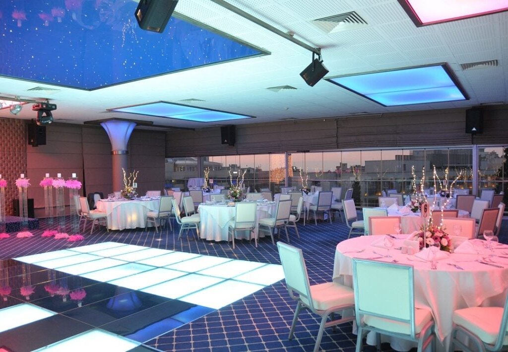 i̇zmir kapalı düğün salonları: yağmur soğuk vız gelir