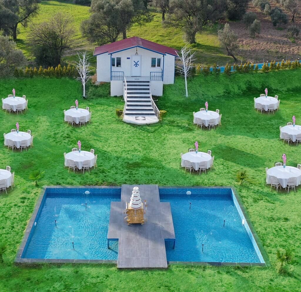 alacati-garden_7EcsEp4y