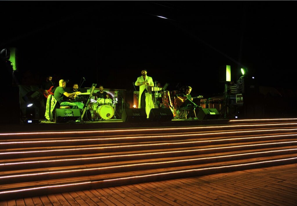 aren-beach-club-galerisi-1478874044