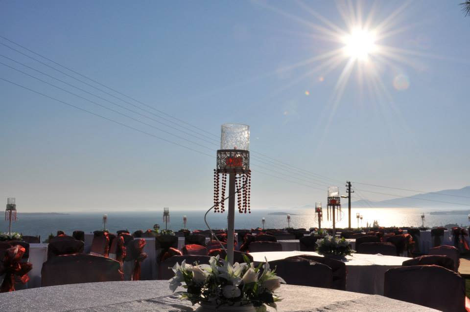 demlik cafe restaurant kır bahçesi