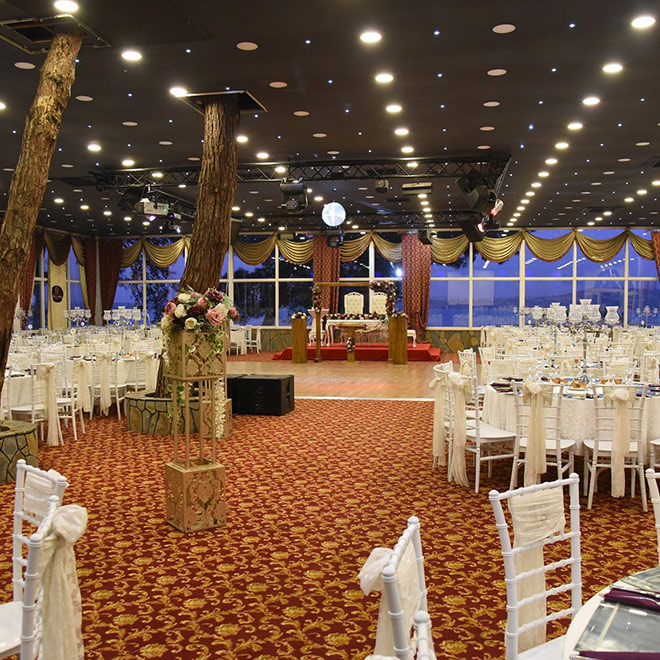geniş katılımlı davetler i̇çin adana düğün salonları