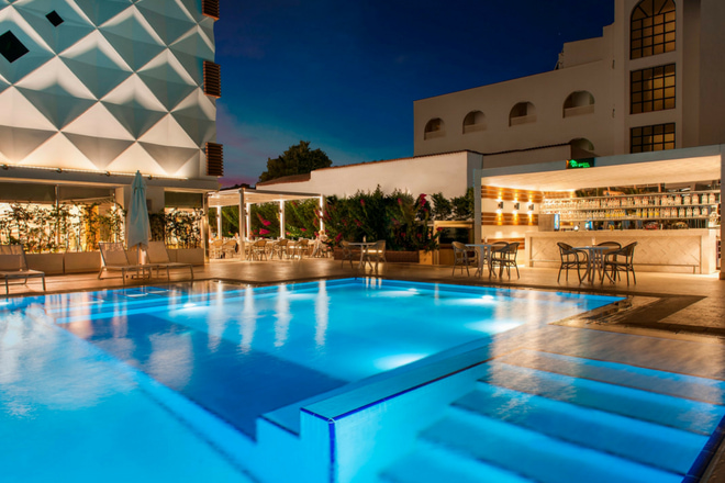 doğanın kollarında marmaris balayı otelleri