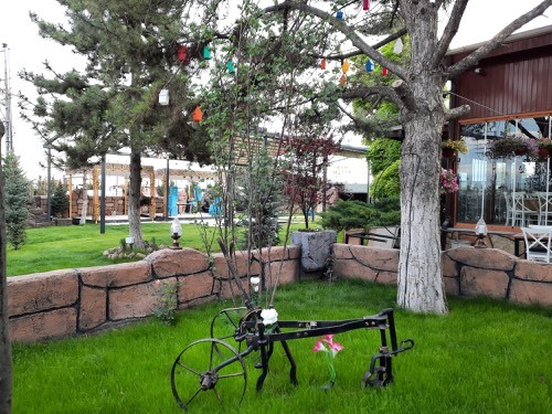 flora-garden-kir-bahcesi