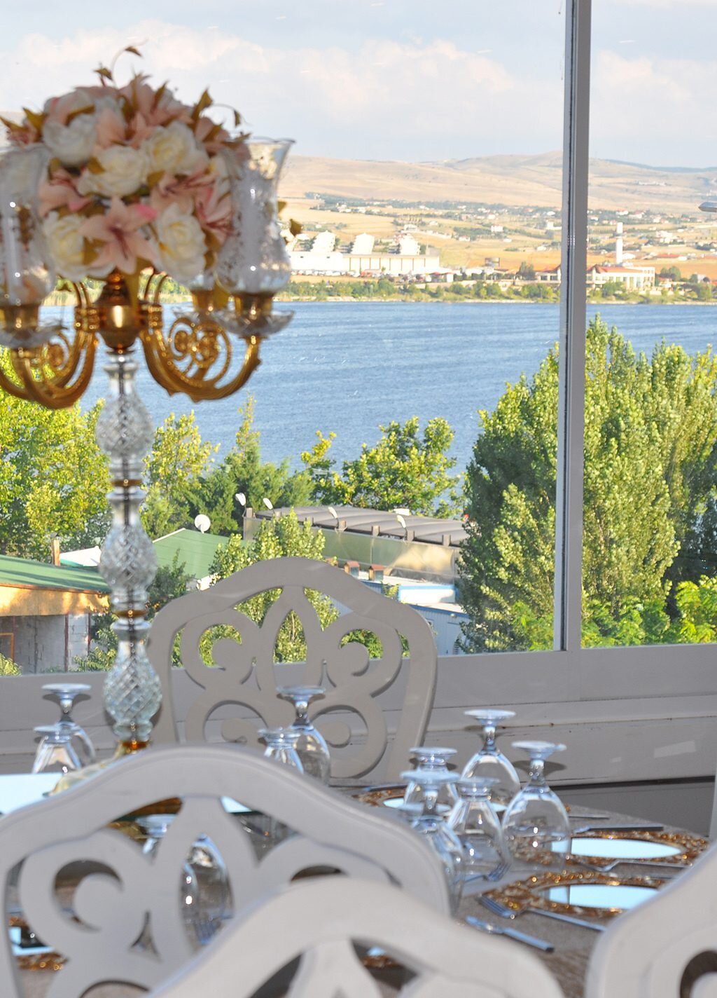 elite meeting wedding hall’s