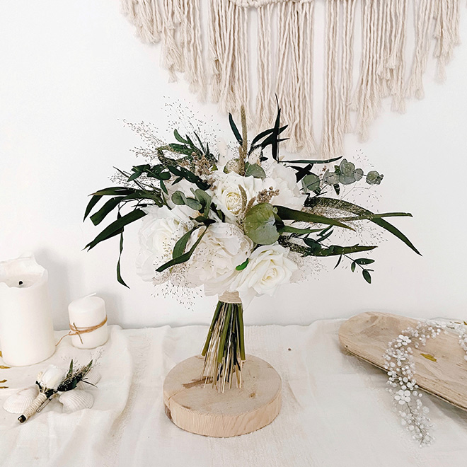 Beyaz gül Gelin Çiçeği