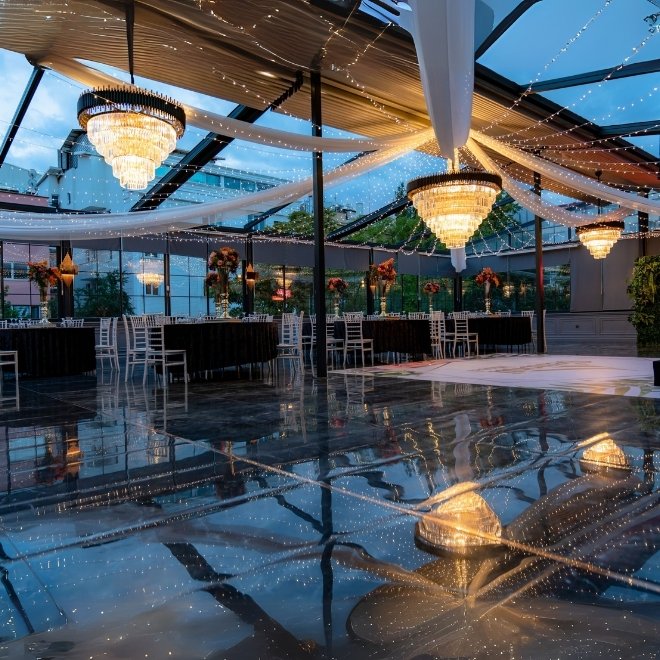 Demonti Otel