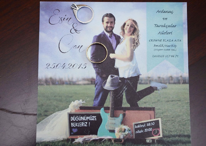 kumsal, dolunay, şampanya, müzik ve bozcaada'da bir evlenme teklifi: esin ve can!