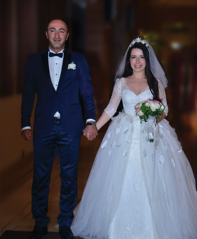 şimdi ellerinizi, ellerinizle de kalplerinizi birleştirin: ezgi ve nedim!