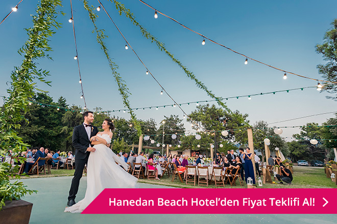 “her şeyden önce i̇yi arkadaş olduk!”: mustafa ve dilan