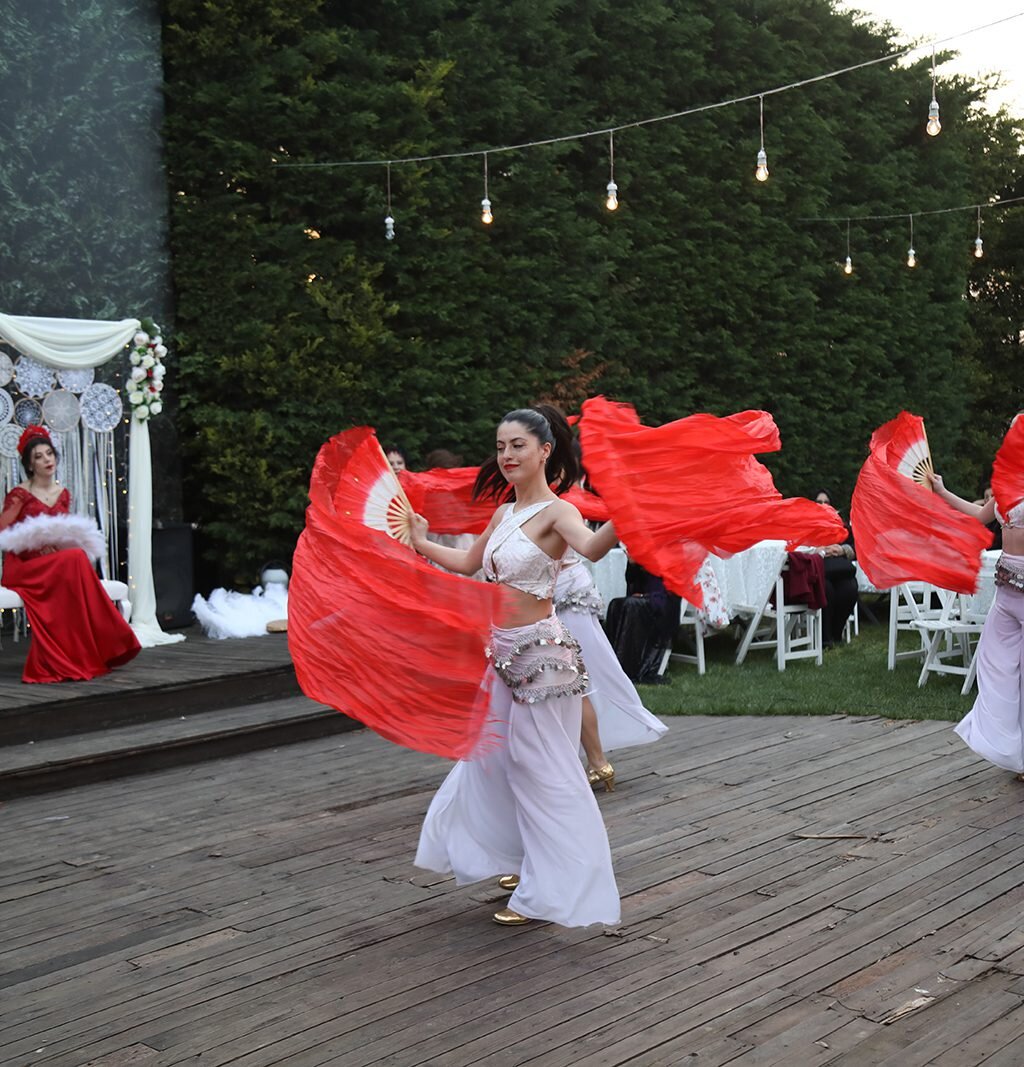 feyzikeyf-garden_eZ8PU7ks