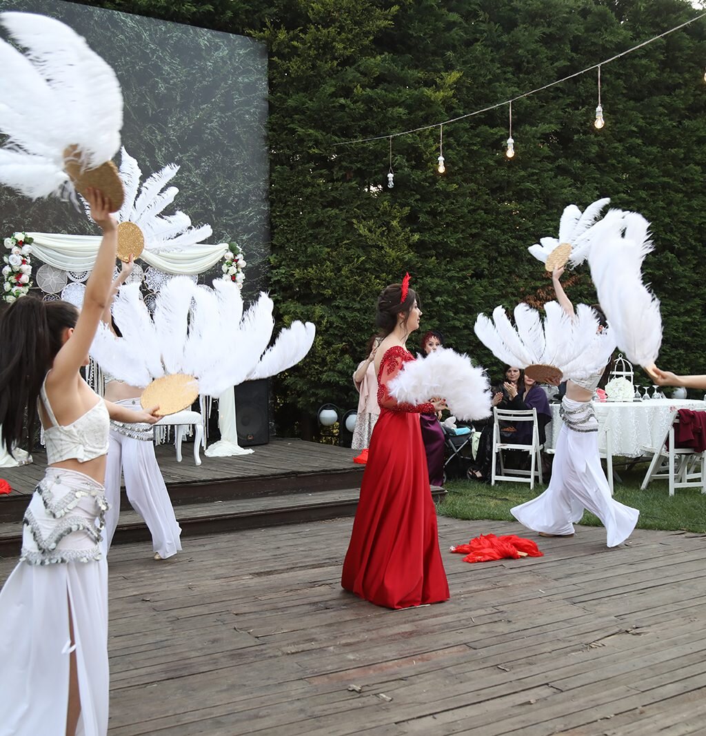 feyzikeyf-garden_Gp3iCeo4