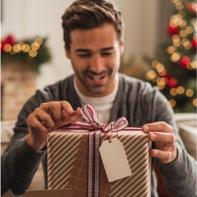 erkeğe sevgililer günü hediyesi