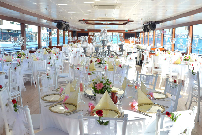 Beyaz Martı Davet Gemisi