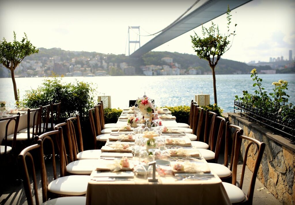 Hekimbaşı Salih Efendi Yalısı Boğaz'