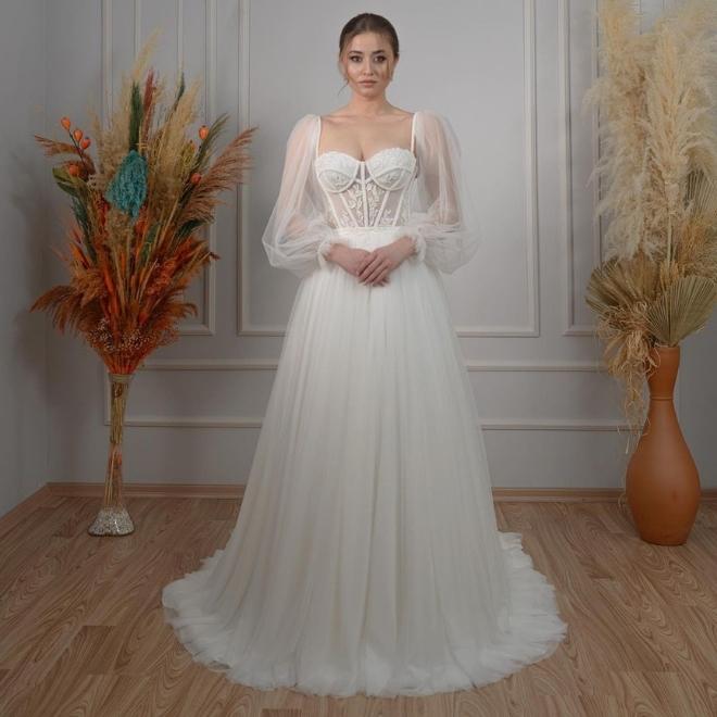 ipek yazıcı gelinlik