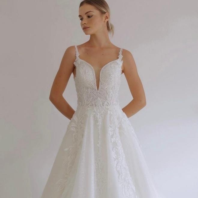 ipek yazıcı gelinlik