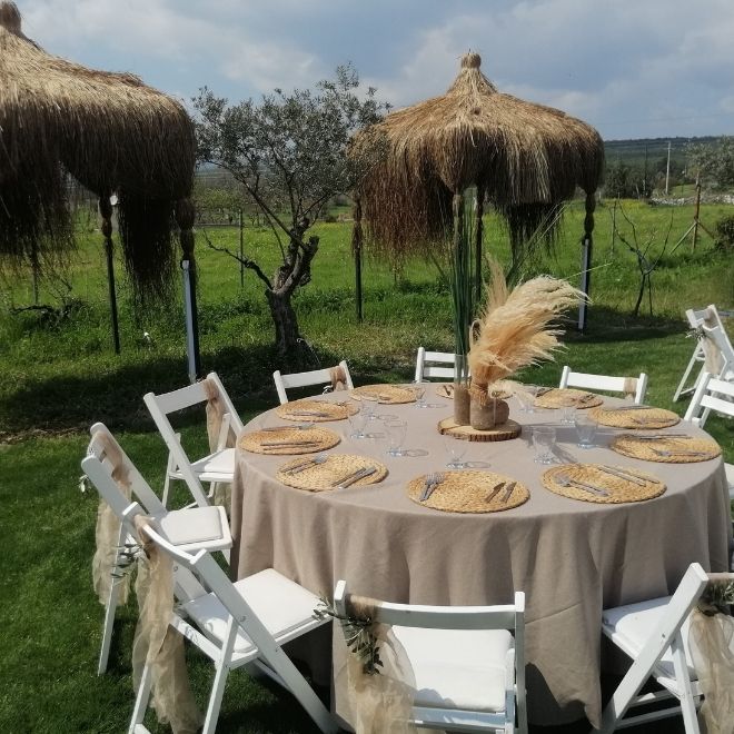 Fısıltı Çiçekli Köy