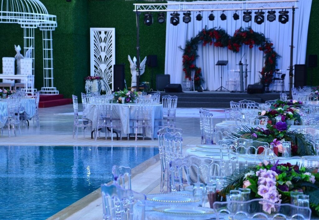 glory pool side wedding venue