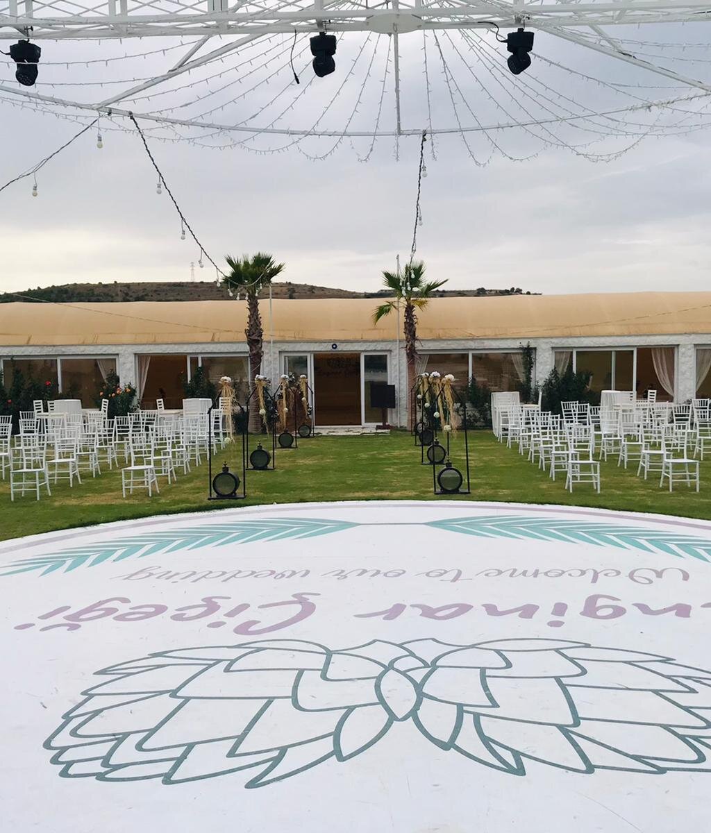 enginar çiçeği kır düğünü