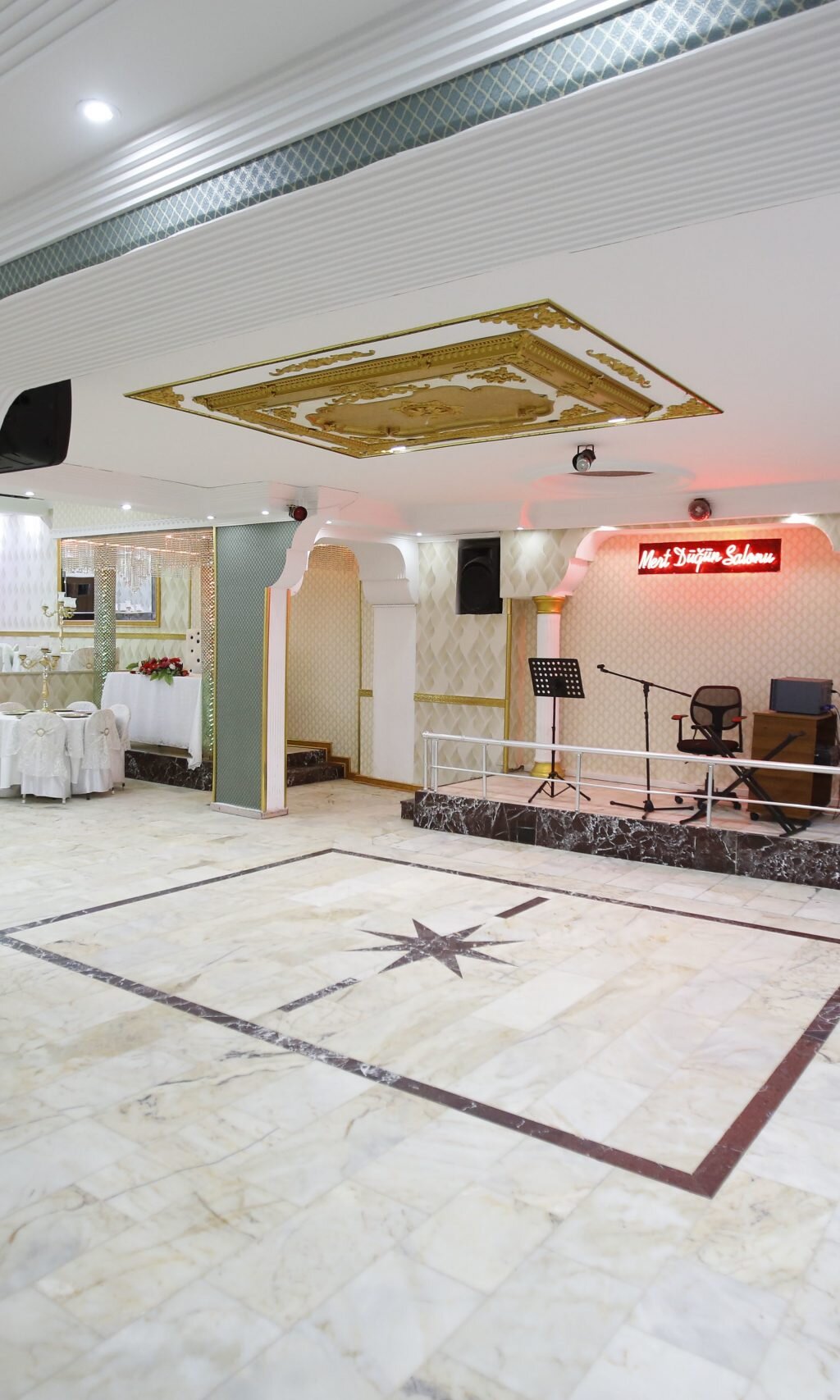 mert düğün salonu