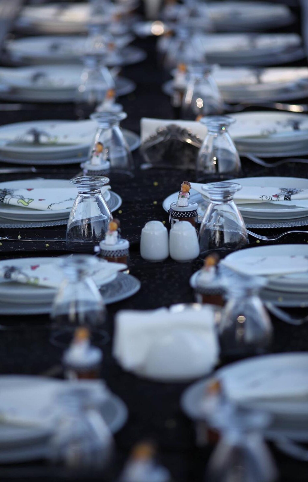 karsiyaka-dugun-salonlari_lZLMe29m