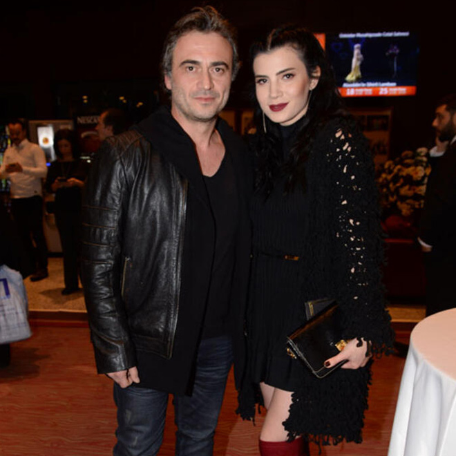 covid-19 nedeniyle düğünü ertelenen ünlüler