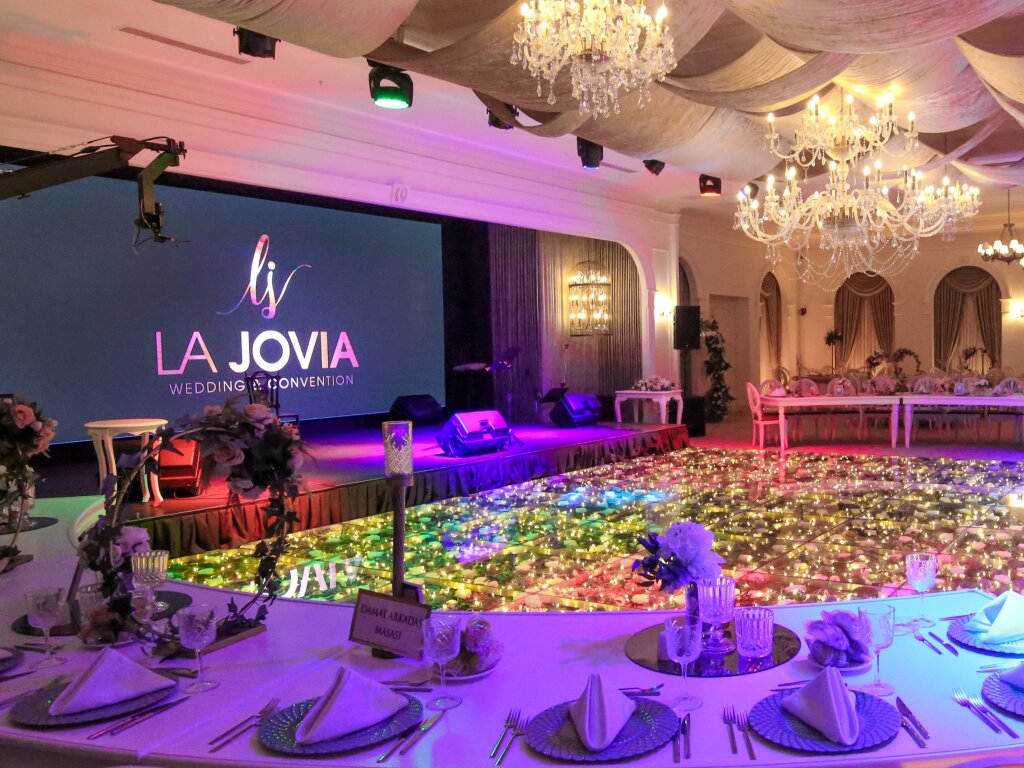 la-jovia-wedding-convention