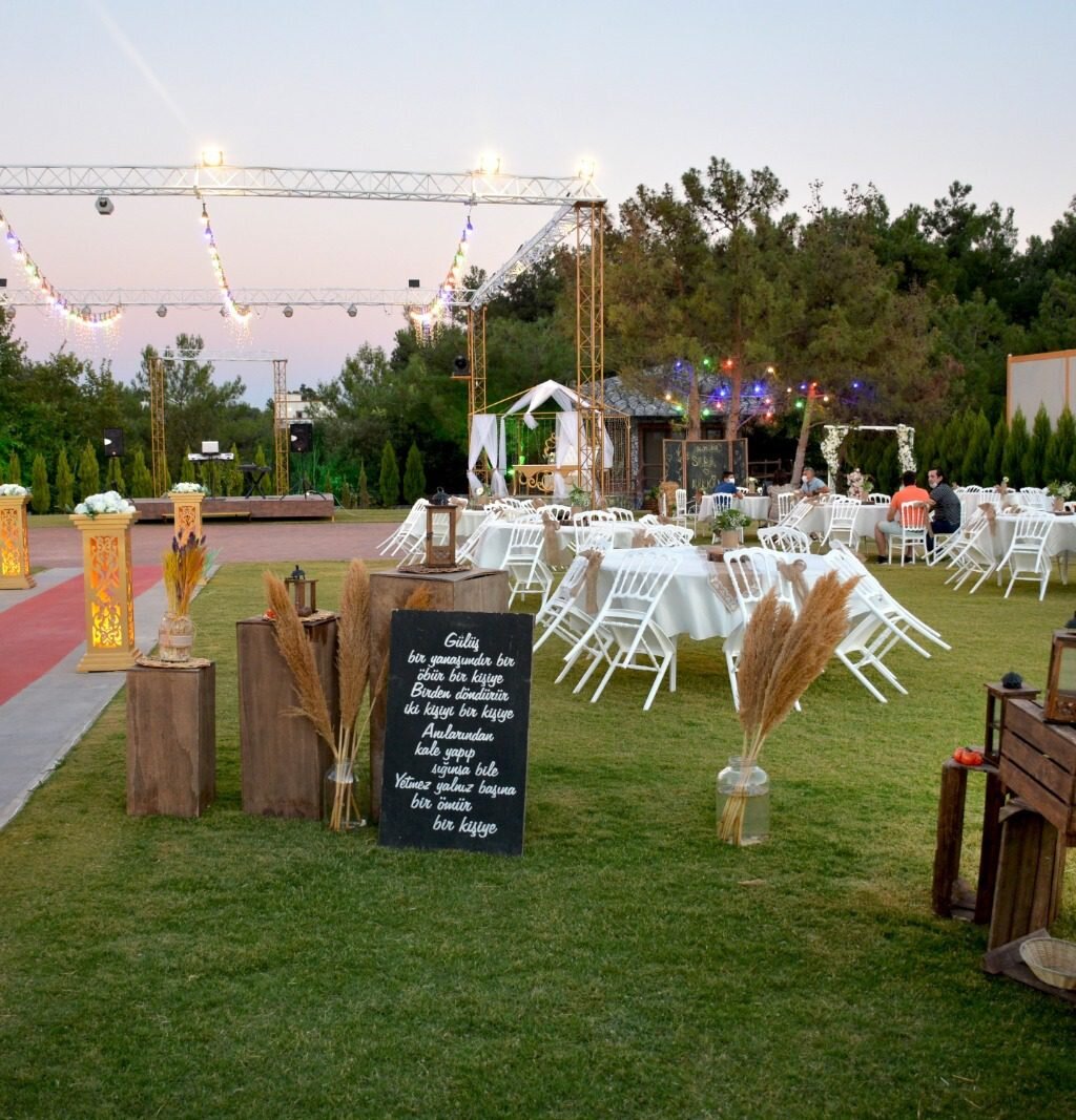 çadır kır düğün bahçesi