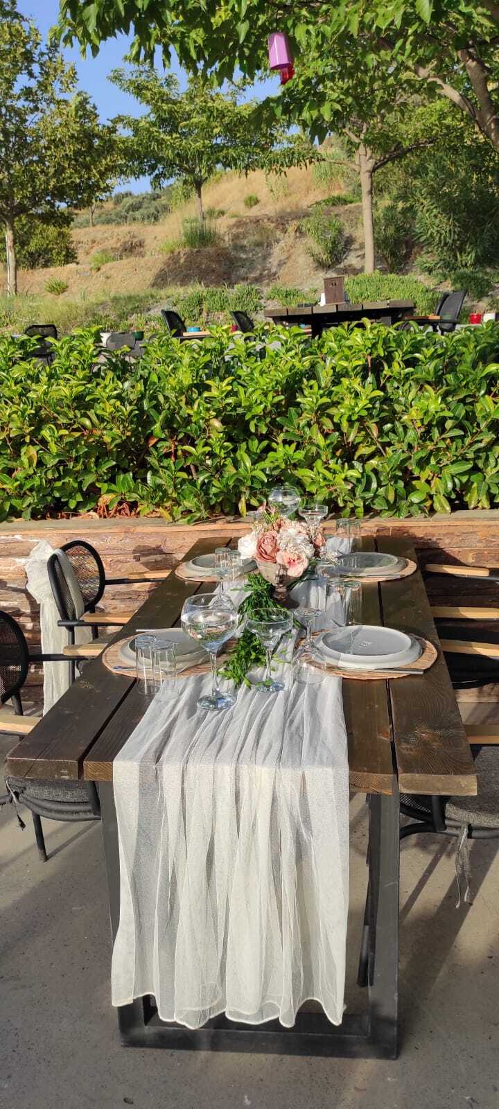 lindos-garden_pW7g4ukY