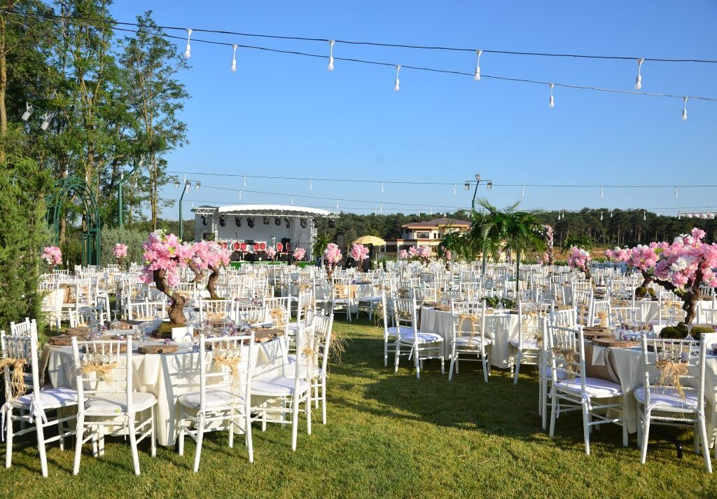 Liva Köşkü Kır Düğünü