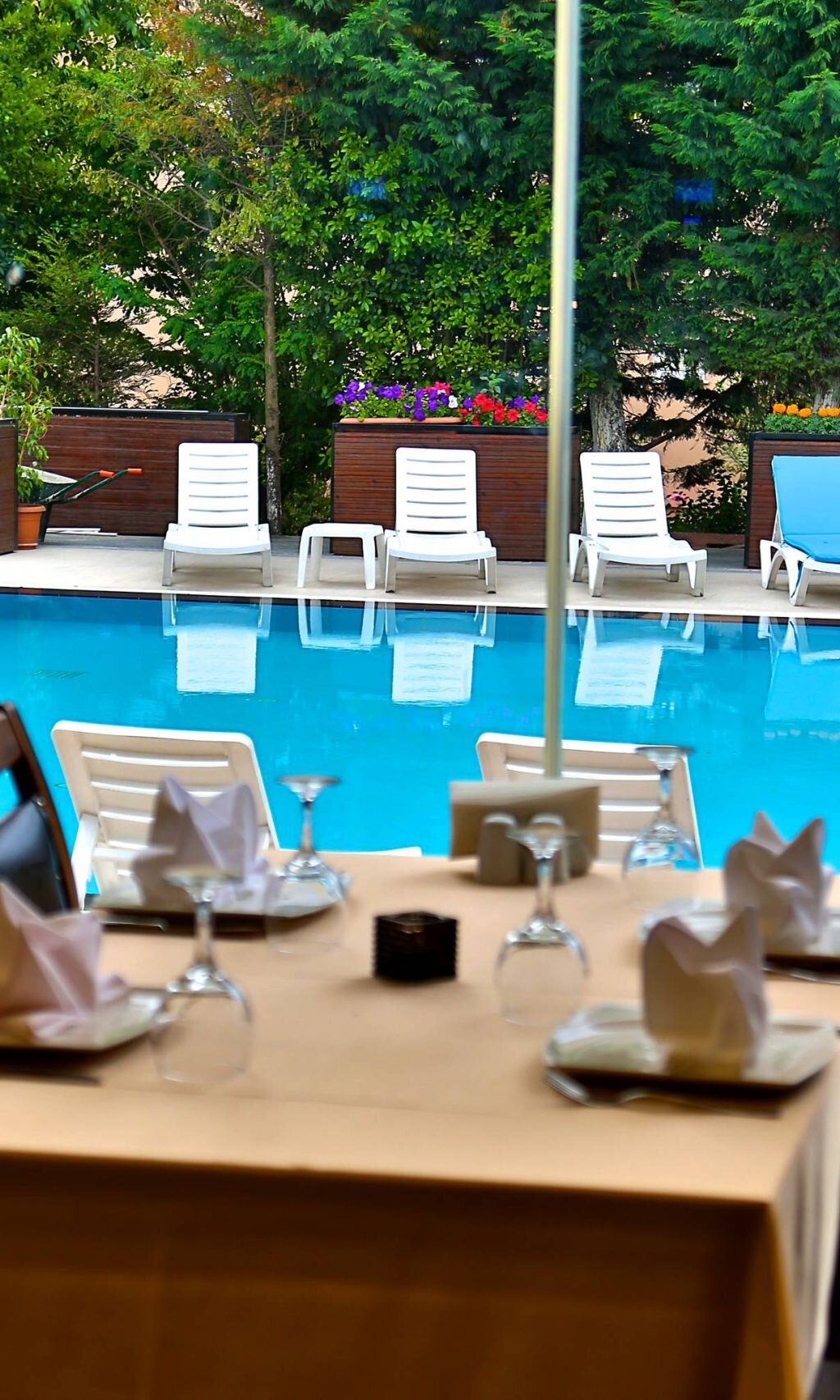 beymarmara havuz başı