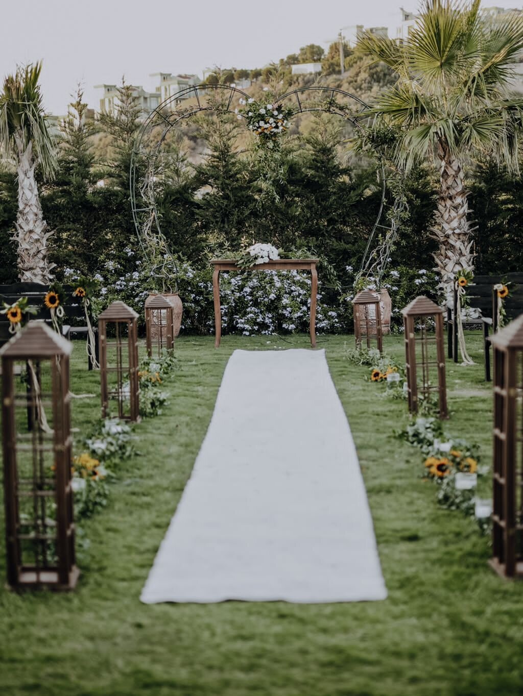 locca-garden_PnxG16Yf
