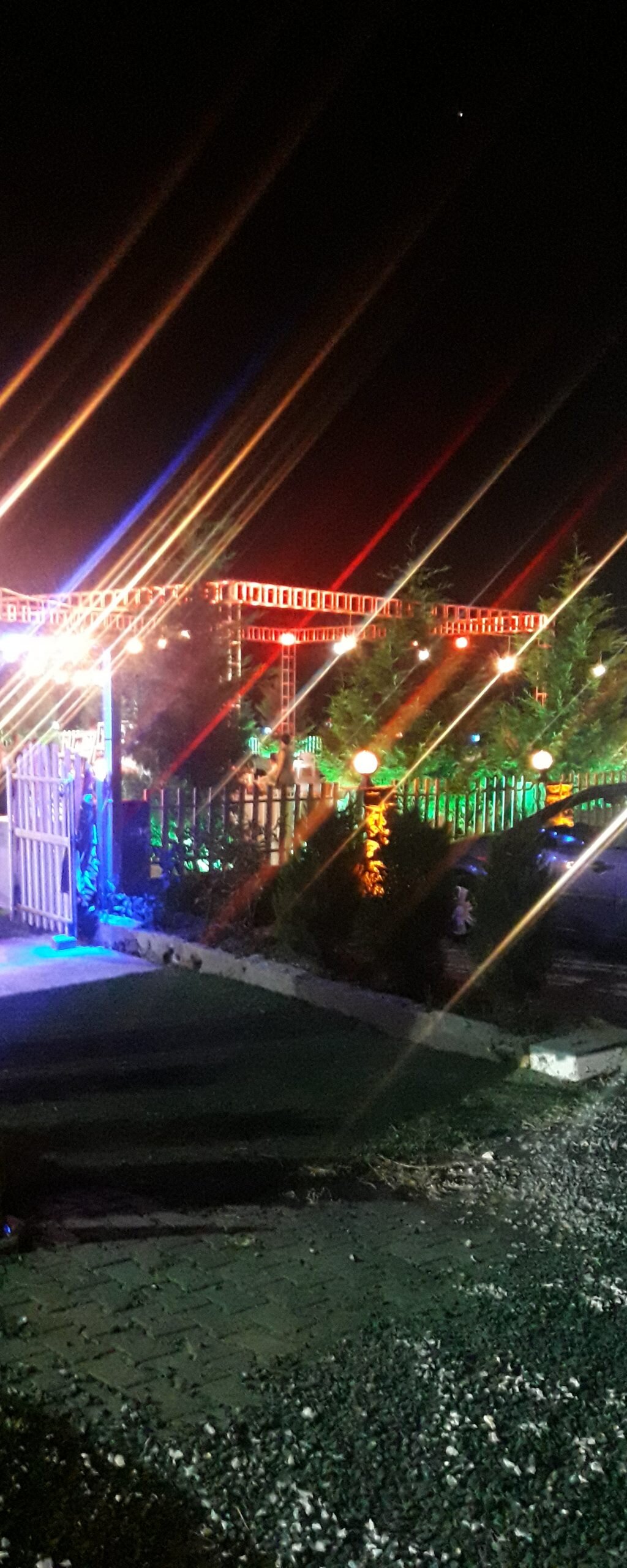 lyra-garden_wohAIKQk