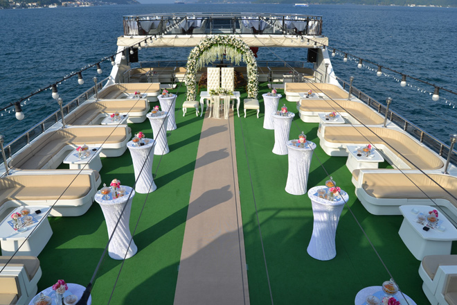 Beyaz Martı Davet Gemisi