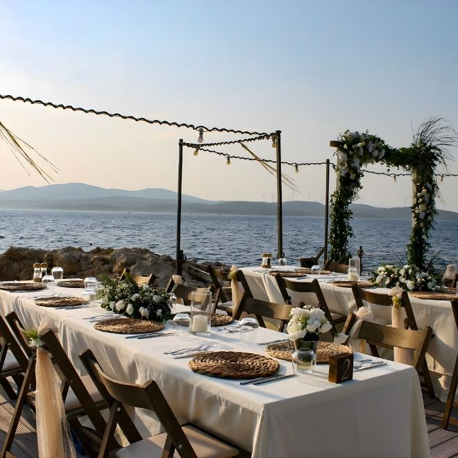 Maya Bistro Hotel Beach