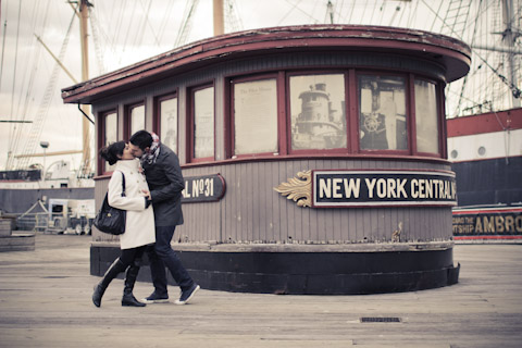 Newyork'ta nişan, Ankara'da
düğün